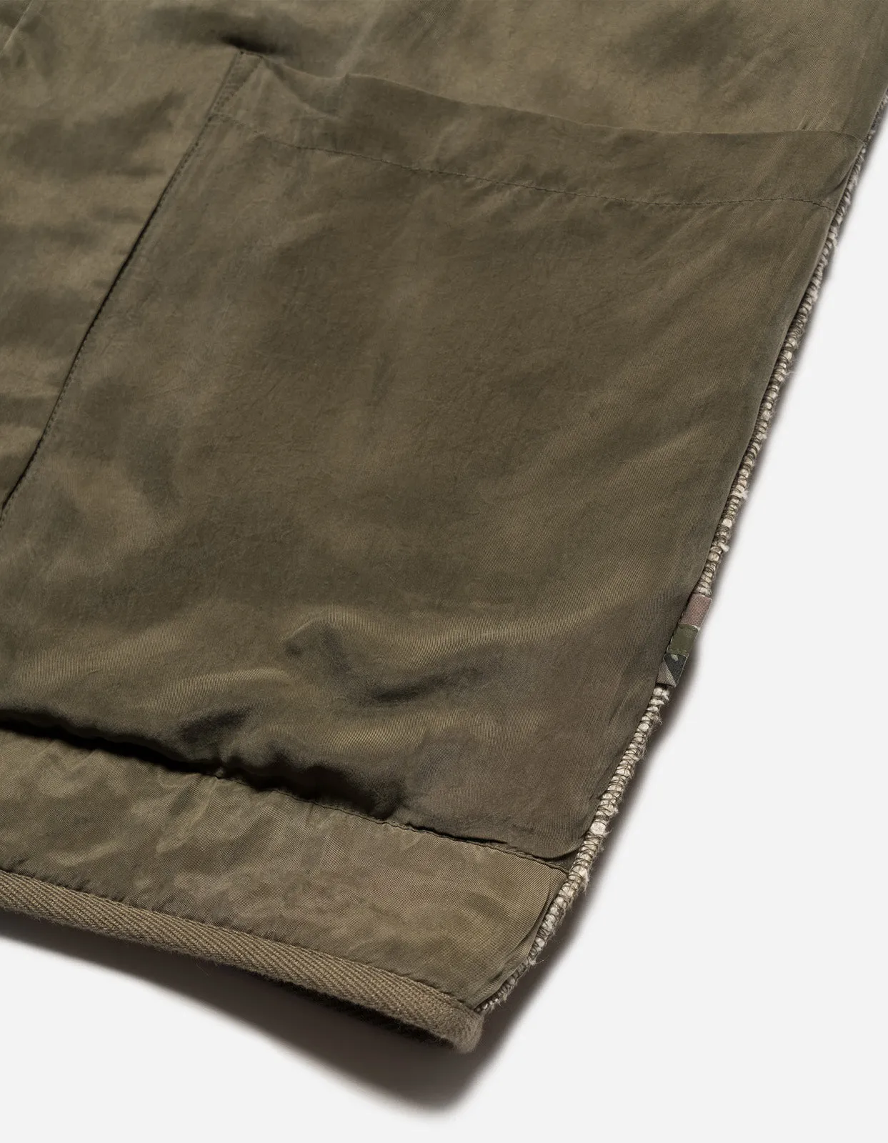 Mens Reversible M65 Wool Liner in Olive and Ecru - Versatile Military-Inspired Jacket